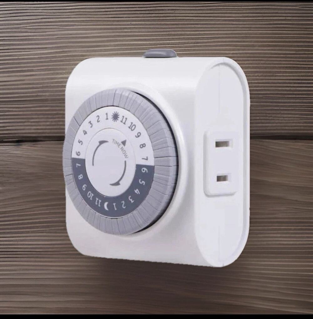 GE 24-Hour Plug-In Big Button Timer Great For Any Season Lot Of 4